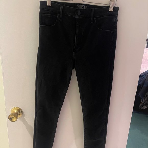 Abercrombie & Fitch Black Jeans - Picture 1 of 3